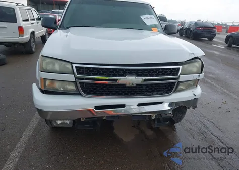 2006 Chevrolet Silverado 1500 Lt1 из США, поврежденный, VIN 2GCEK13T161164835